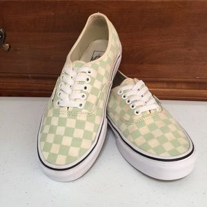 ▫️Vans “Authentic” Checkerboard “Ambrosia/Cream”